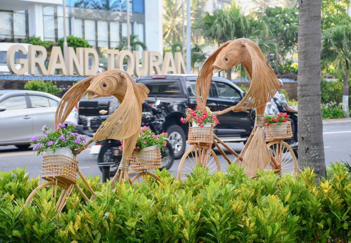 Rực rỡ sắc màu trên tuyến Rực rỡ sắc màu trên tuyến