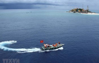 Biển Đông và kinh tế biển Việt Nam