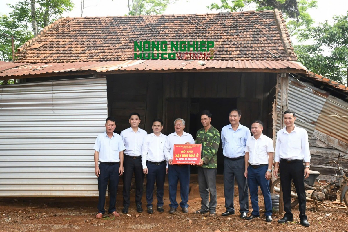 Đắk Nông: Huyện Đắk Song khởi công Chương trình xóa nhà tạm, nhà dột nát Đắk Nông: Huyện Đắk Song khởi công Chương trình xóa nhà tạm, nhà dột nát