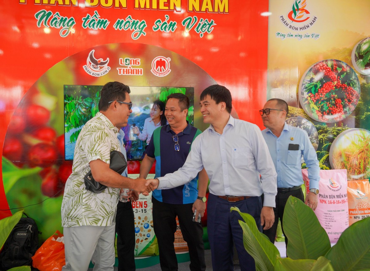 Phân bón Miền Nam cam kết đồng hành cùng ngành cà phê Việt