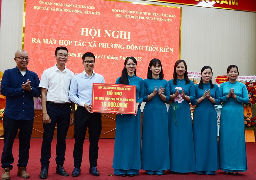 Ra mắt HTX Phương Đông Tiên Kiên: Góp phần phát huy các giá trị văn hóa bản địa