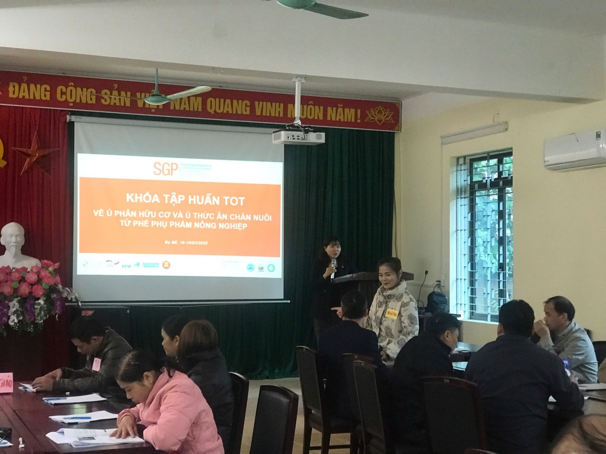 Giảm thiểu lãng phí phế phụ phẩm nông nghiệp thông qua ủ phân hữu cơ