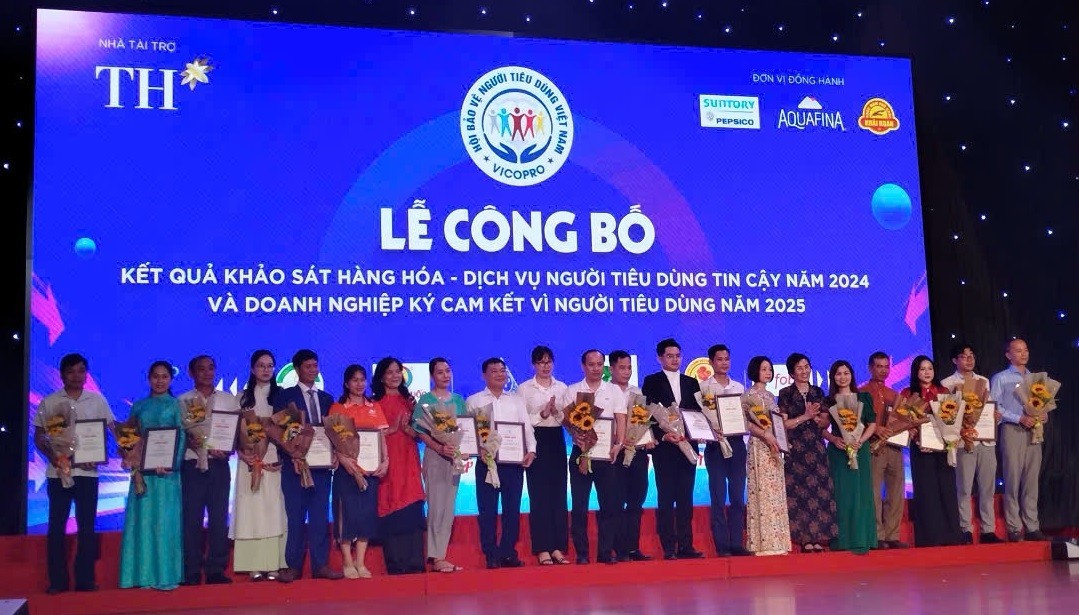 11.000 lượt bình chọn dịch vụ người tiêu dùng bình chọn tin cậy