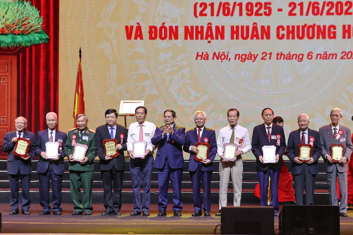 Kỷ niệm trọng thể 100 năm ngày Báo chí cách mạng Việt Nam