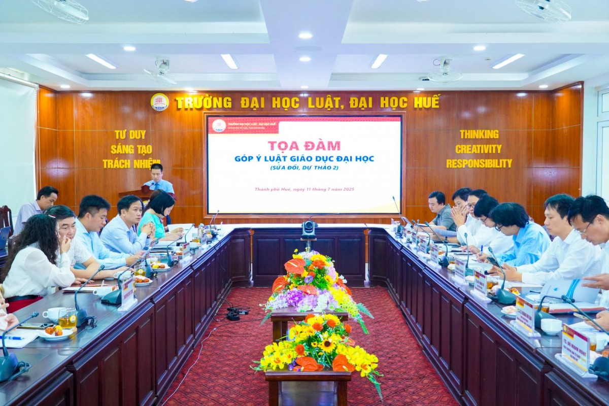 Đại học Luật Huế tổ chức tọa đàm góp ý Dự thảo Luật Giáo dục Đại học sửa đổi