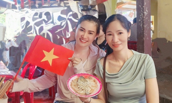 Bánh xèo cá kình làng Chuồn, “nốt nhạc” mộc trong bản giao hưởng ẩm thực xứ Huế