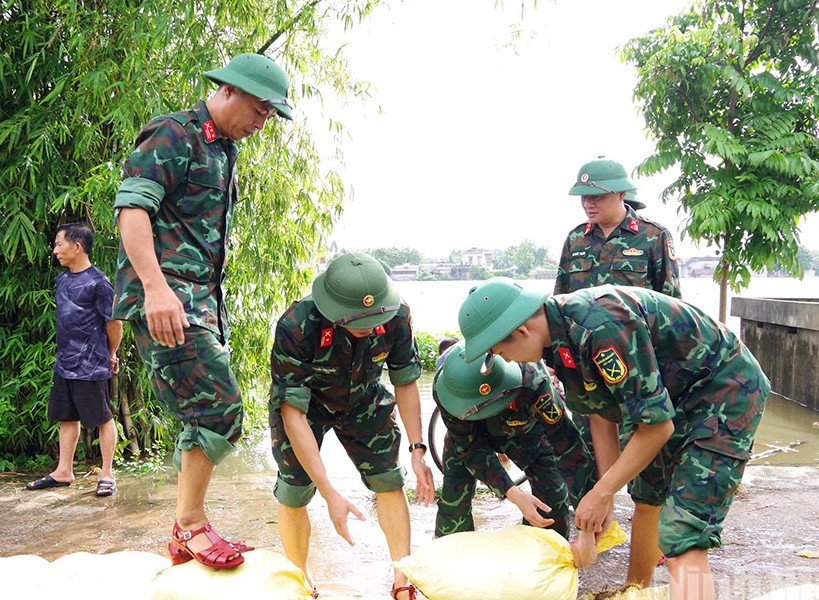 Ninh Bình khẩn trương phòng, chống lũ, lụt, sạt lở đất