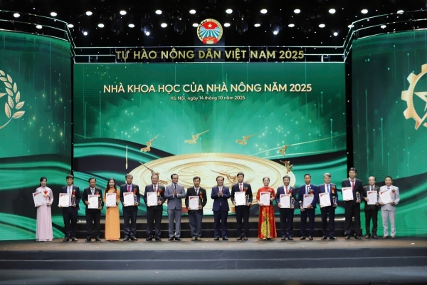 Chủ tịch Hội Nông dân Hải Phòng được vinh danh Nhà khoa học của Nhà nông 2025