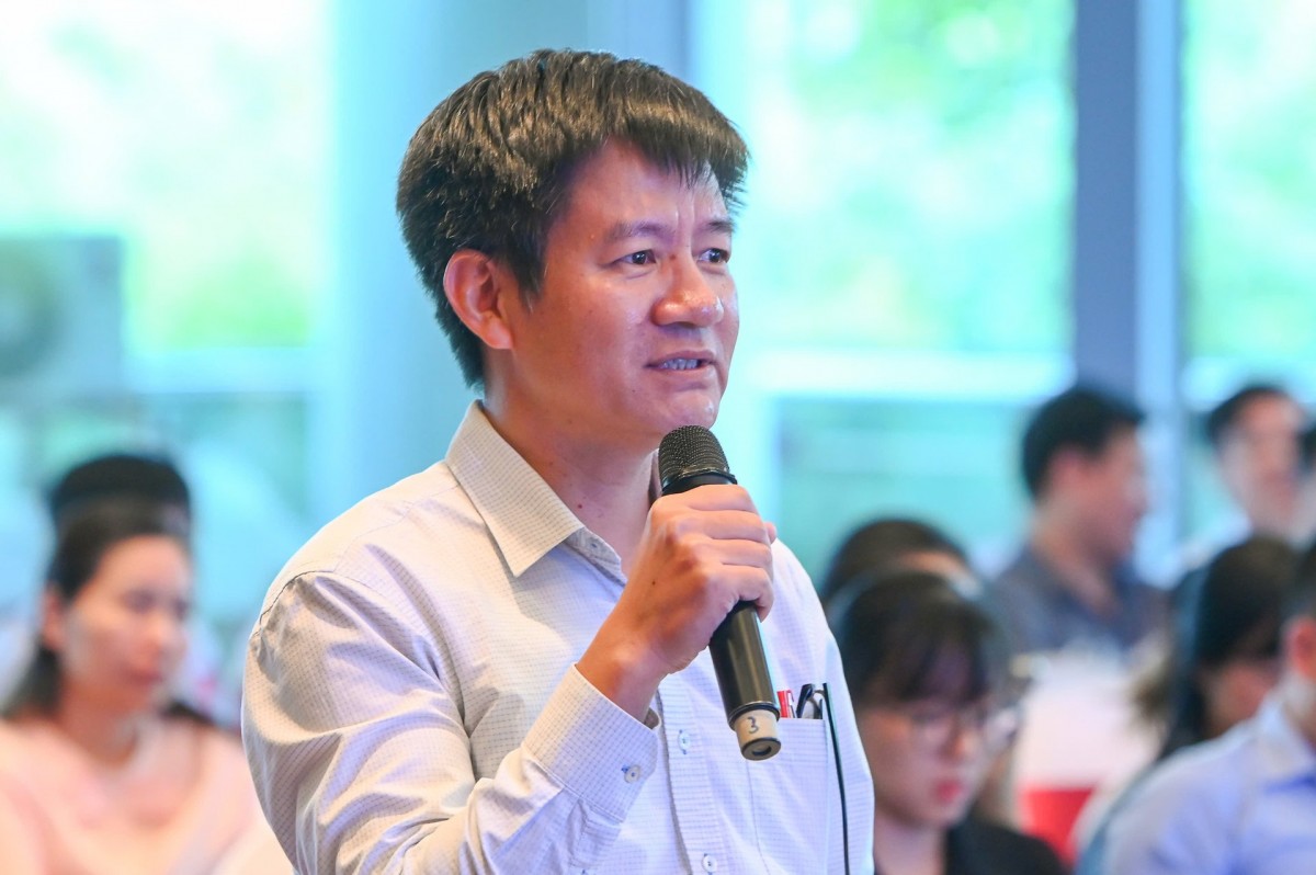 Ông Vũ Ngọc Châu, Cán bộ cao cấp quản lý dự án nông nghiệp và tài nguyên thiên nhiên của ADB phát biểu tại hội nghị