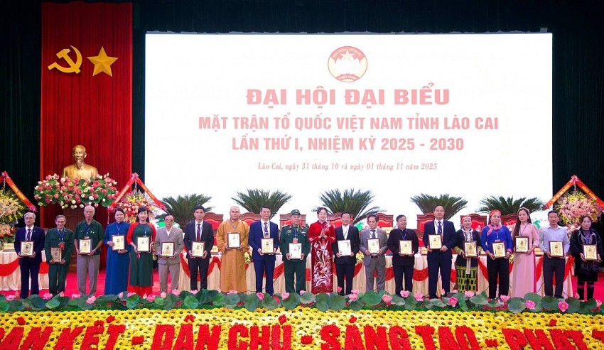Phiên làm việc thứ Nhất Đại hội đại biểu Mặt trận Tổ quốc Việt Nam tỉnh Lào Cai lần thứ I