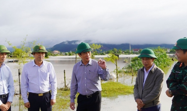 Phó Chủ tịch Thường trực UBND tỉnh Quảng Trị  kiểm tra công tác ứng phó, khắc phục hậu quả mưa lũ