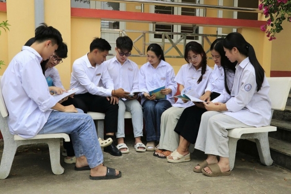 Trường THPT Hưng Khánh và hành trình 50 năm xây dựng và phát triển