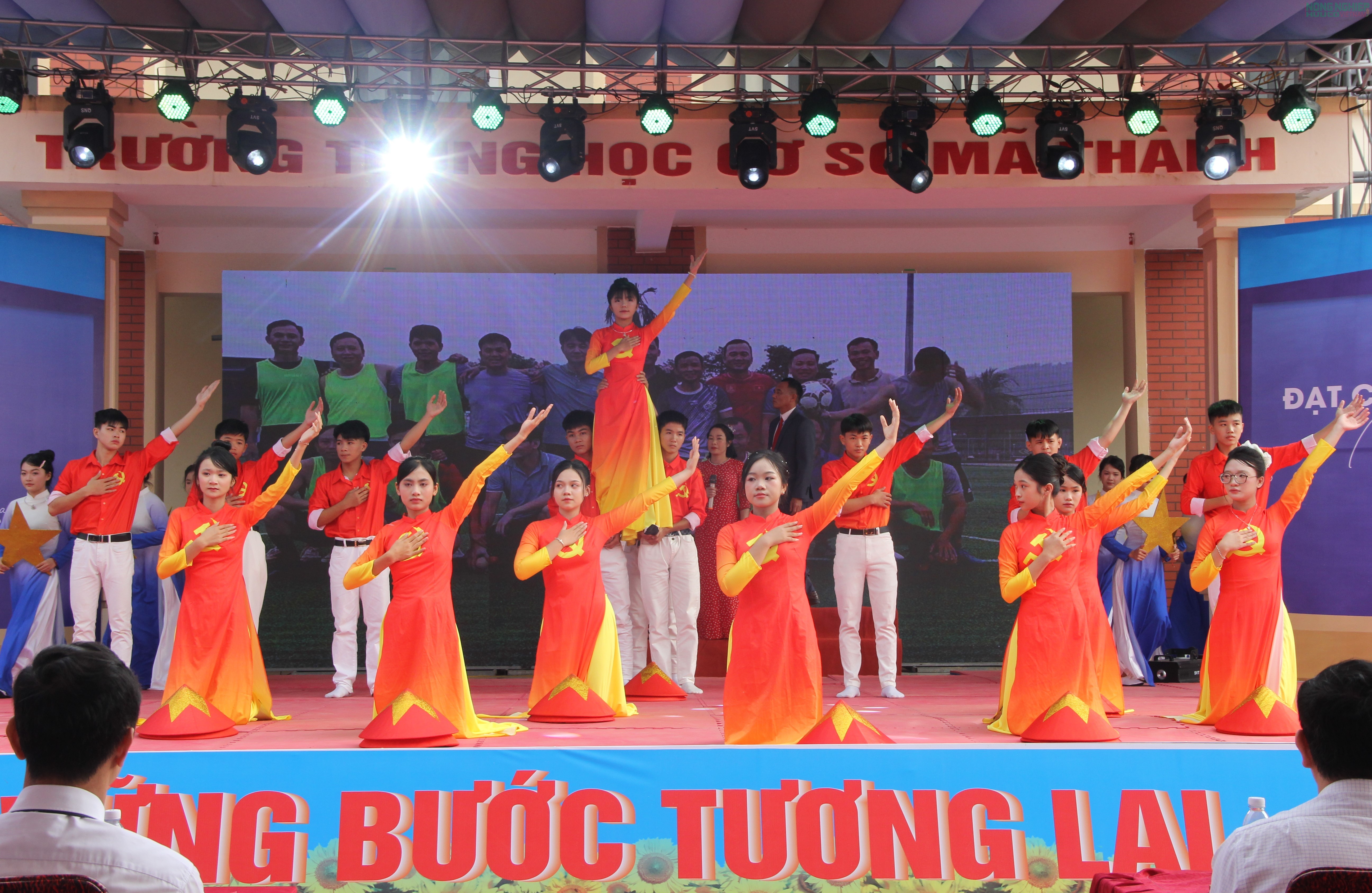 Trường THCS Mã Thành đạt chuẩn Quốc gia trên hành trình 60 năm xây dựng và phát triển