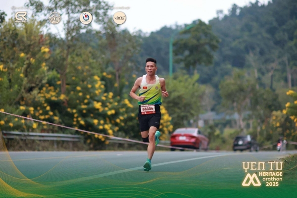 Quảng Ninh: Hơn 3 nghìn người tham gia giải chạy Yên Tử Heritage Marathon 2025