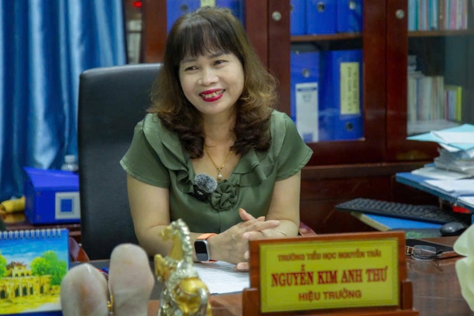 Tấm gương nữ Hiệu trưởng tận tâm, hết mình vì sự nghiệp “trồng người”