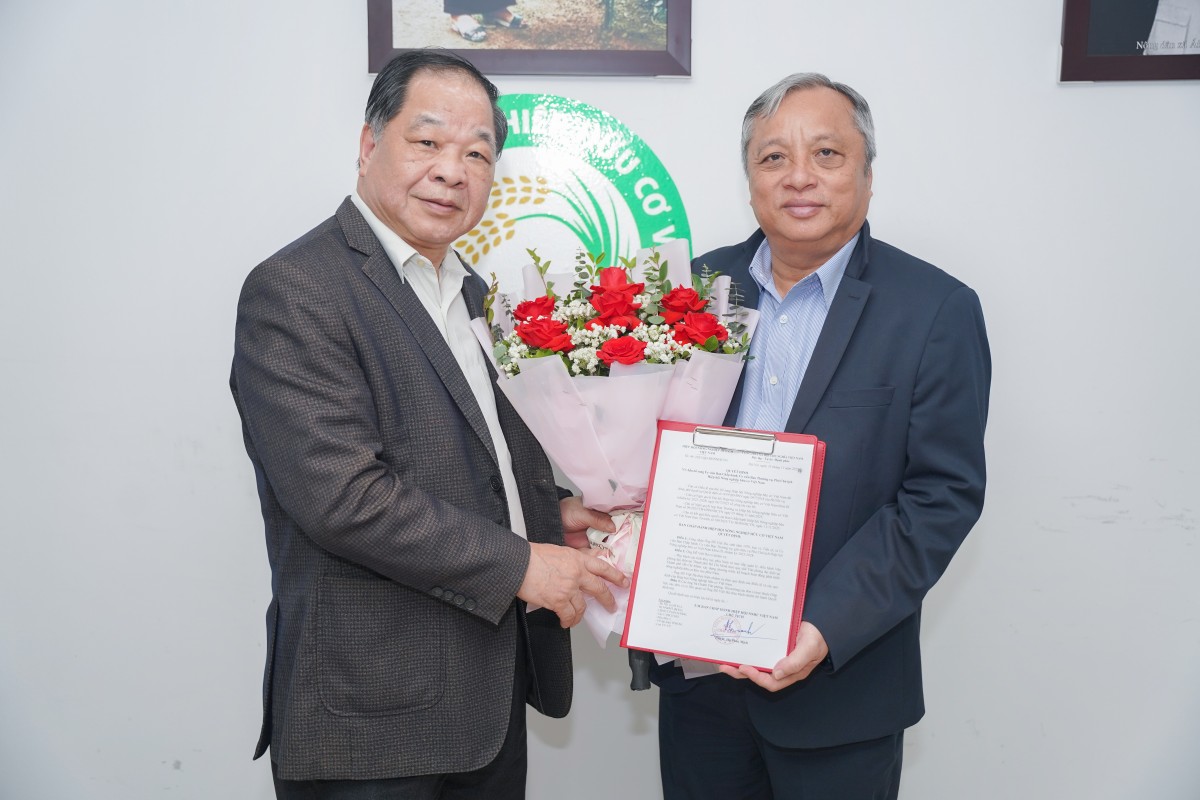 Tiến sĩ Đỗ Việt Hà được bổ nhiệm Phó Chủ tịch Hiệp hội Nông nghiệp Hữu cơ Việt Nam