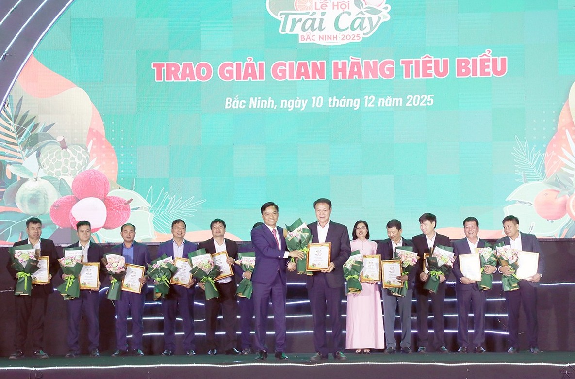 Hơn 200.000 lượt khách trải nghiệm “vườn trái ngọt” giữa lòng Kinh Bắc