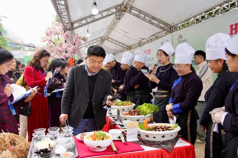Hội thi Sáng tạo ẩm thực du lịch “Món ngon miền Non nước” năm 2025