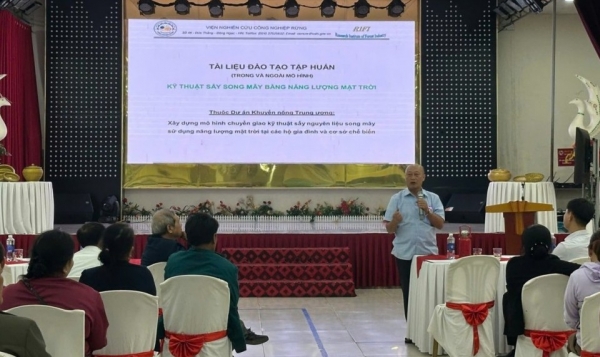 Quảng Trị: Tập huấn chuyển giao kỹ thuật sấy nguyên liệu song mây sử dụng năng lượng mặt trời