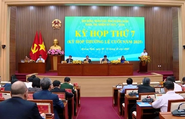 Chất lượng khám chữa bệnh tại Quảng Ngãi chưa đáp ứng nhu cầu người dân