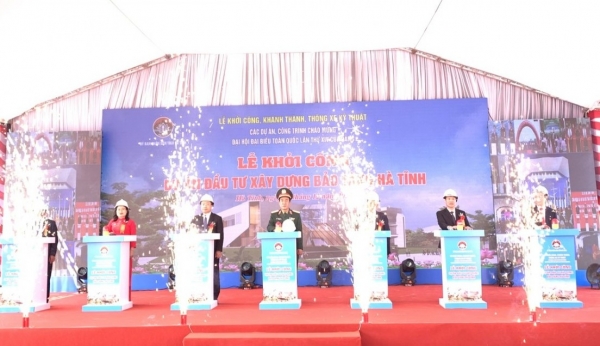 Hà Tĩnh khởi công nhiều dự án trọng điểm