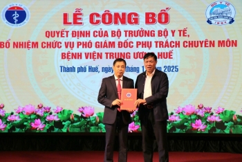 Bộ Y tế bổ nhiệm Phó Giám đốc phụ trách chuyên môn Bệnh viện Trung ương Huế