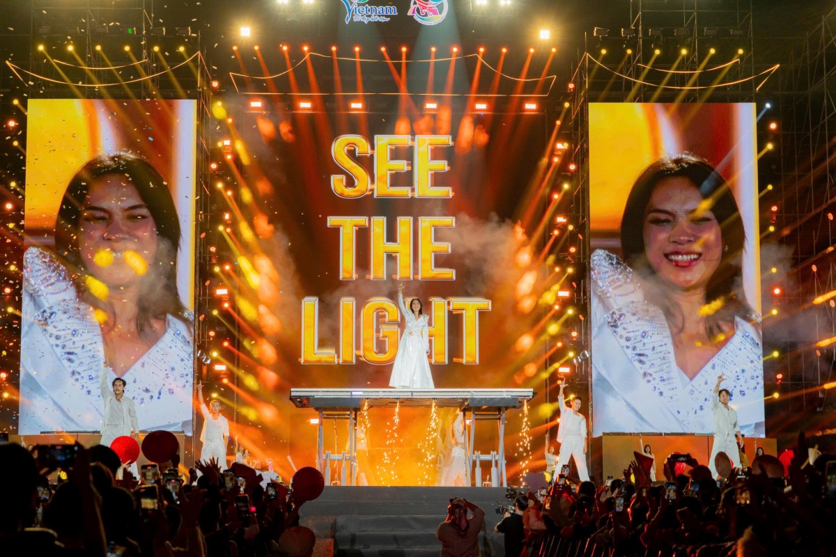 Du lịch Huế - một năm du lịch sôi động, giàu bản sắc và thành công