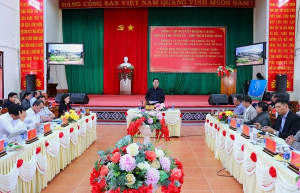 Chủ tịch UBND tỉnh Quảng Ngãi làm việc với các xã Tu Mơ Rông, Măng Ri, Đăk Sao, Đăk Tờ Kan