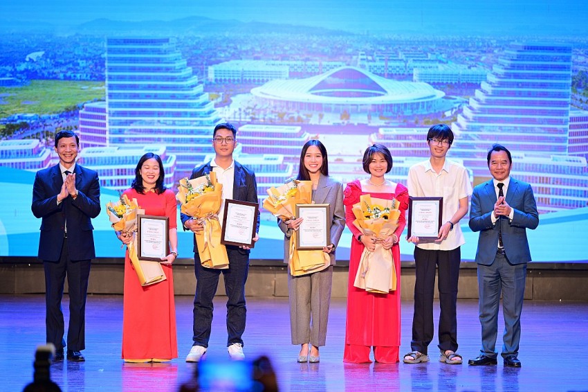 Hải Phòng: Khẳng định vị thế đô thị thông minh và thân thiện qua những tác phẩm báo chí tiêu biểu