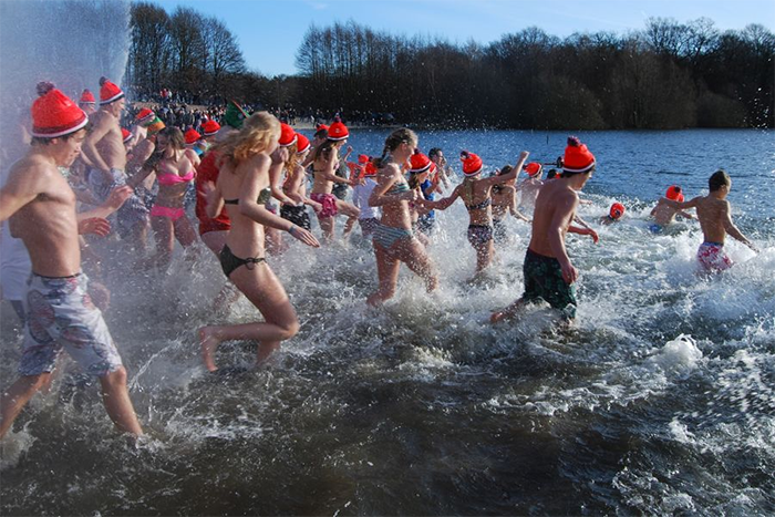 Dạo quanh một vòng thế giới trong không khí Tết Dương lịch