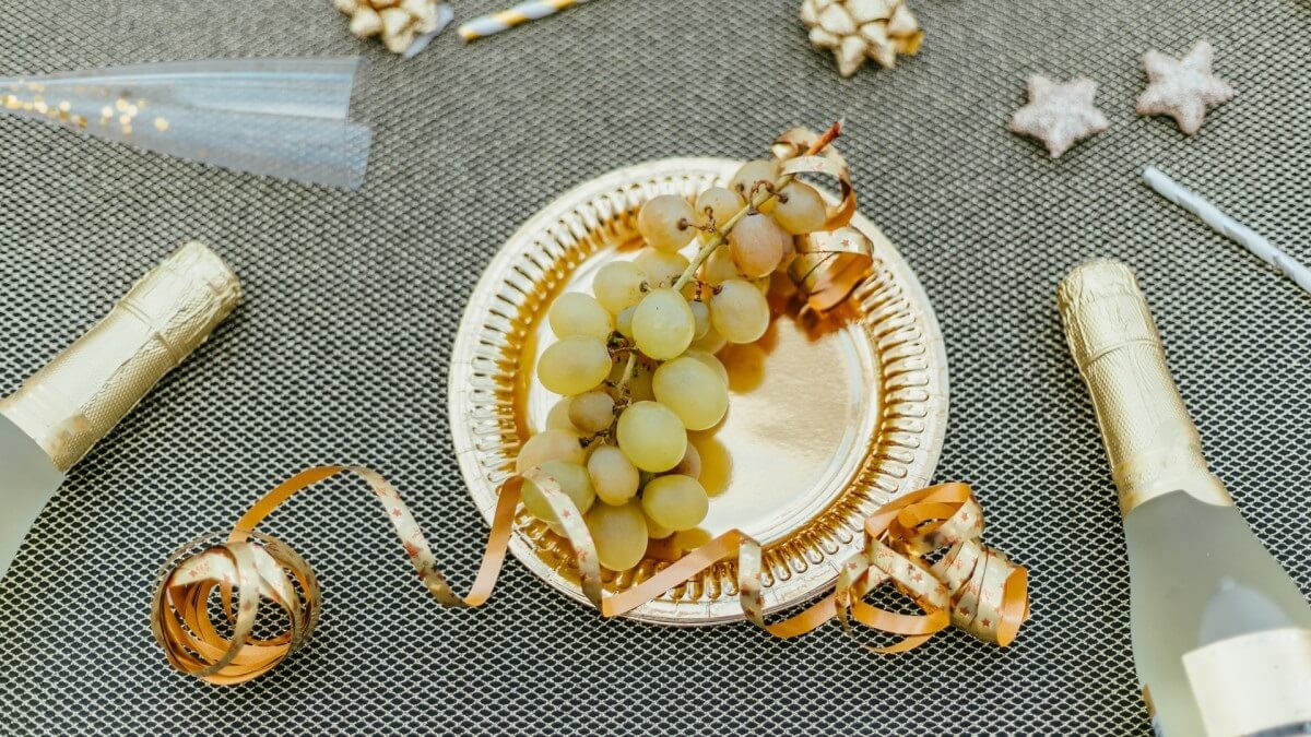 Dạo quanh một vòng thế giới trong không khí Tết Dương lịch