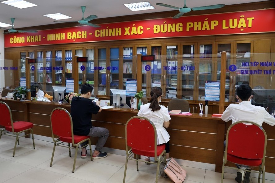Hà Nội: Xã Sóc Sơn để hàng trăm hồ sơ đất đai trễ hạn, nhiều cán bộ bị xác định trách nhiệm