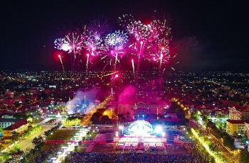 Hà Tĩnh bắn pháo hoa nổ tầm thấp tại 4 điểm trong đêm giao thừa