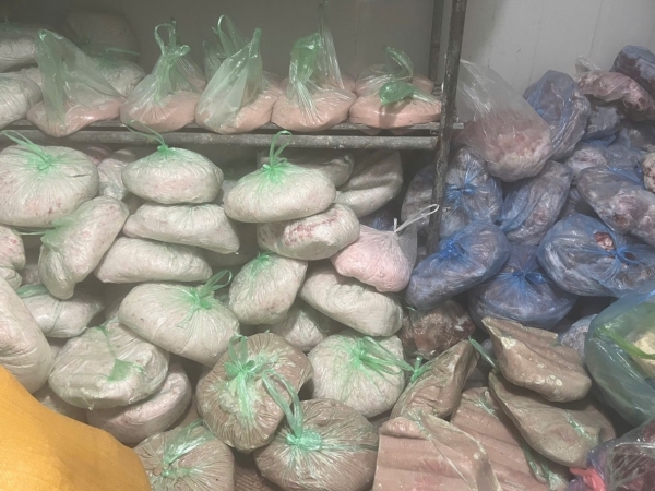 Khởi tố chủ cơ sở sản xuất giò chả sử dụng hàn the