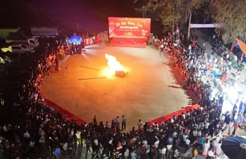 Độc đáo lễ hội nhảy lửa của người Dao Nậm Đét xã Bảo Nhai