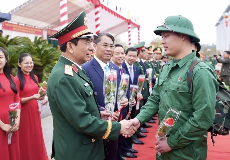 Đại tướng Phan Văn Giang dự Lễ Giao nhận quân tại Cao Bằng