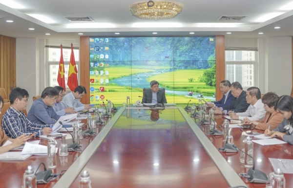 VOAA làm việc với Bộ Nông nghiệp và Môi trường về phát triển nông nghiệp hữu cơ