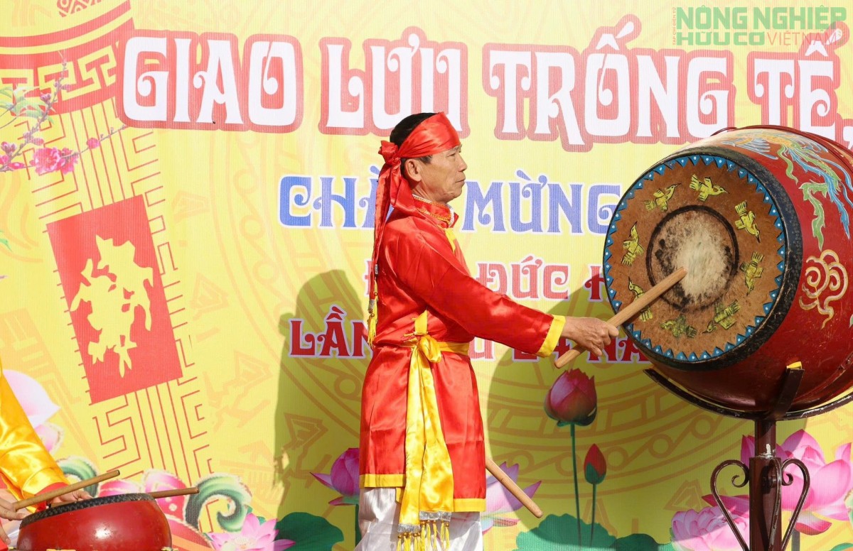 Sôi nổi các hoạt động văn hóa, thể thao tại lễ hội đền Đức Hoàng năm 2026