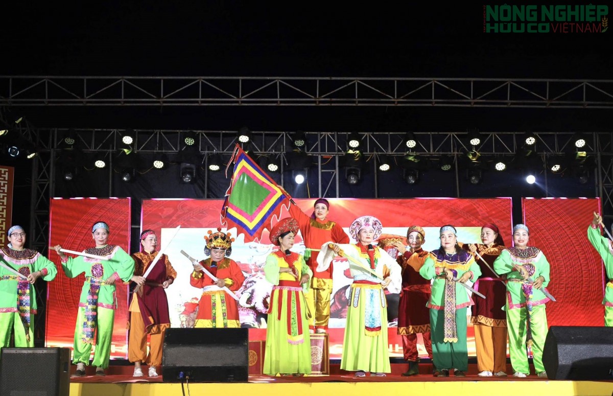 Sôi nổi các hoạt động văn hóa, thể thao tại lễ hội đền Đức Hoàng năm 2026