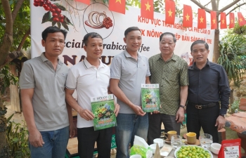 Kết nối giải bài toán phát triển nông nghiệp hữu cơ tại Sơn La