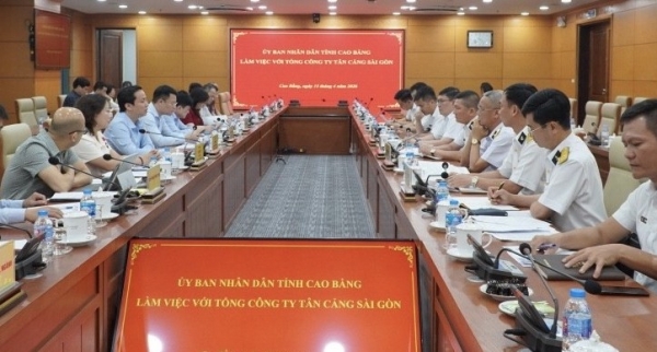 UBND tỉnh Cao Bằng làm việc với Tổng Công ty Tân Cảng Sài Gòn về phát triển du lịch