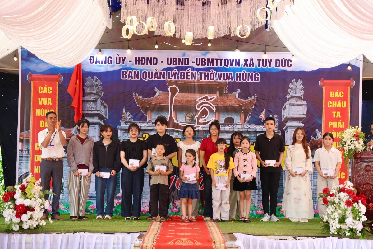 Lâm Đồng: Người dân xã biên giới Tuy Đức trang trọng tổ chức Giỗ Tổ Hùng Vương năm 2026