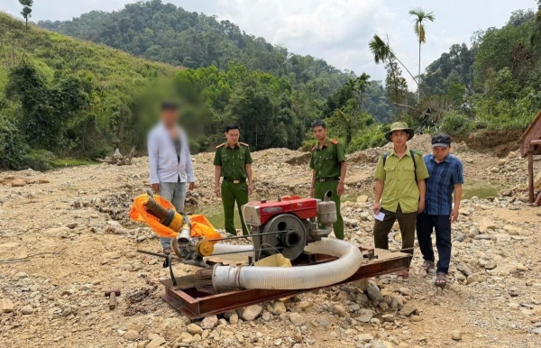 Đà Nẵng phát hiện, ngăn chặn điểm khai thác vàng trái phép tại Trà Vân