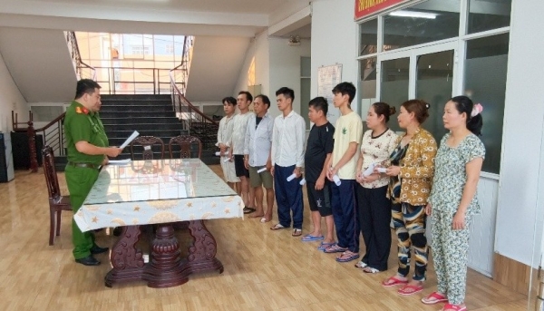 Cần Thơ: Triệt phá thêm băng nhóm dàn cảnh cướp giật tại khu vực Tân Huê Viên