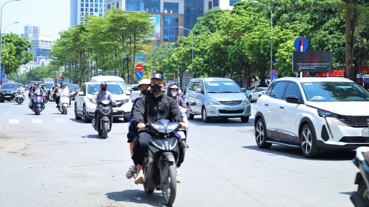 Cảnh báo nắng nóng cực đoan ở Bắc bộ, Trung bộ trước khi dịu dần cuối tuần