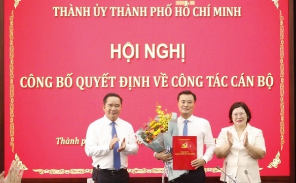 Thủ tướng phê chuẩn miễn nhiệm chức vụ 1 Phó Chủ tịch UBND TP Hồ Chí Minh