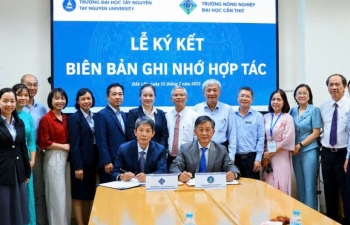 Tăng cường hợp tác đào tạo, nghiên cứu giữa hai trường đại học nông nghiệp trong nước