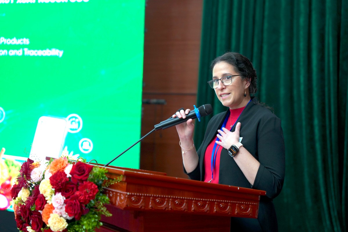 Bà Andrea Saso Pintos, Giám đốc Chương trình Aus4Innovation, nhận định lễ chuyển giao V-Standard không phải là điểm kết thúc mà là khởi đầu cho một giai đoạn mới do các cơ quan Việt Nam dẫn dắt.