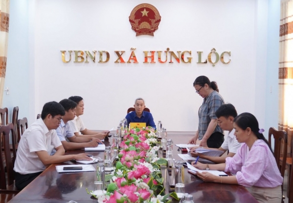 Tp. Huế: Xã Hưng Lộc tăng cường kiểm tra, xây dựng nền hành chính công khai, minh bạch
