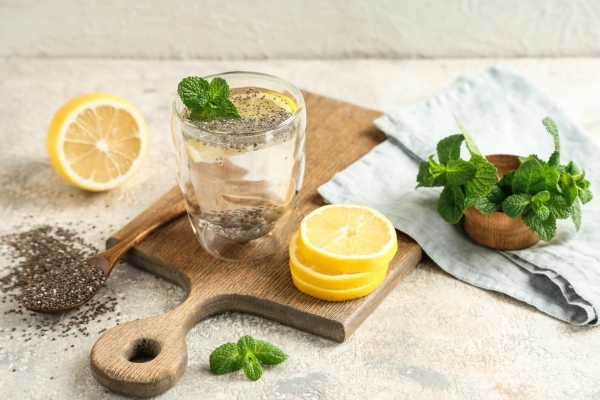 Mẹo pha nước chanh hạt chia ngon: Giảm cân, đẹp da mà không hại dạ dày